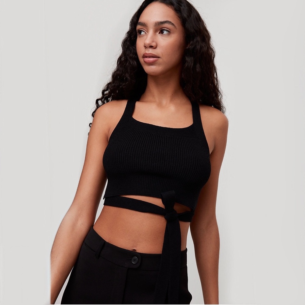 WILFRED Aritzia Cayenne Knit Top Crop Black Small
